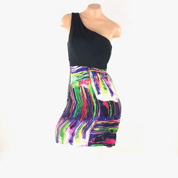 Alice + Olivia Dresses & Skirts - Alice + Olivia Size XS Breanna Silk Dress - FLAW